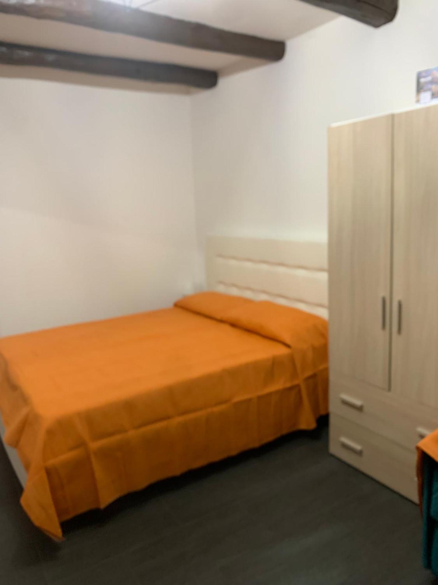 Viky House Chiaia Apartment Napoli Exterior foto